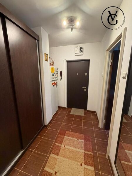 Obor apartament 3 camere bloc anvelopat
